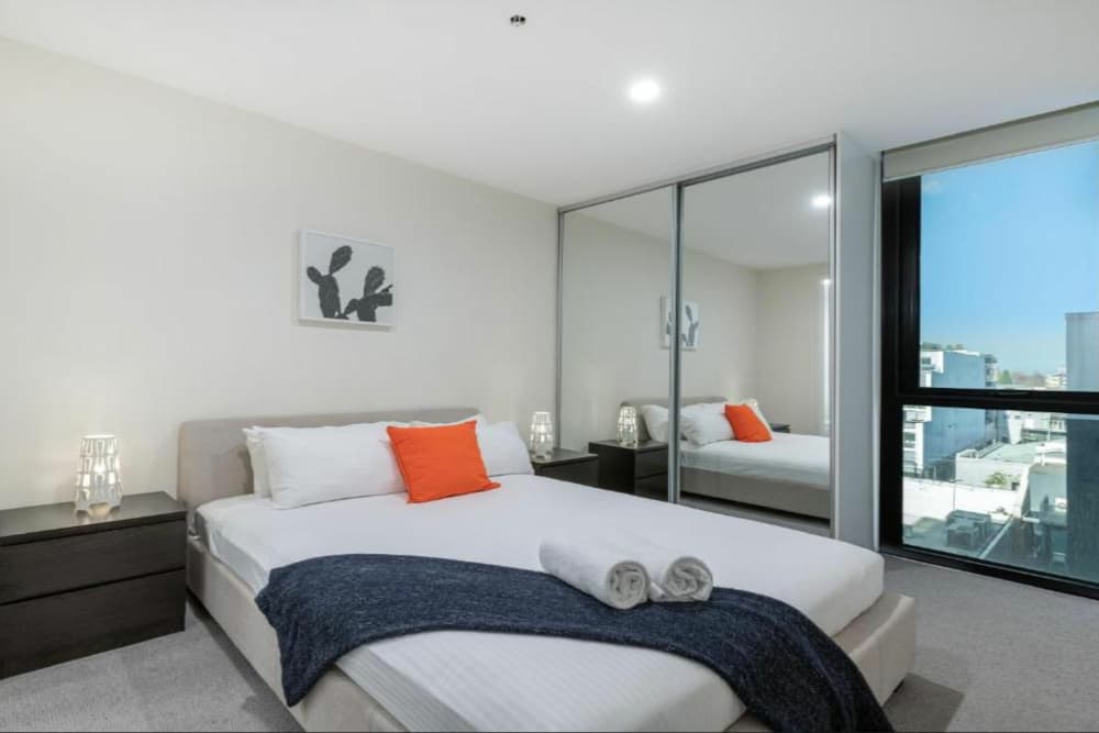 2 Bedroom Luxury Apartments - Melbourne City Apartments