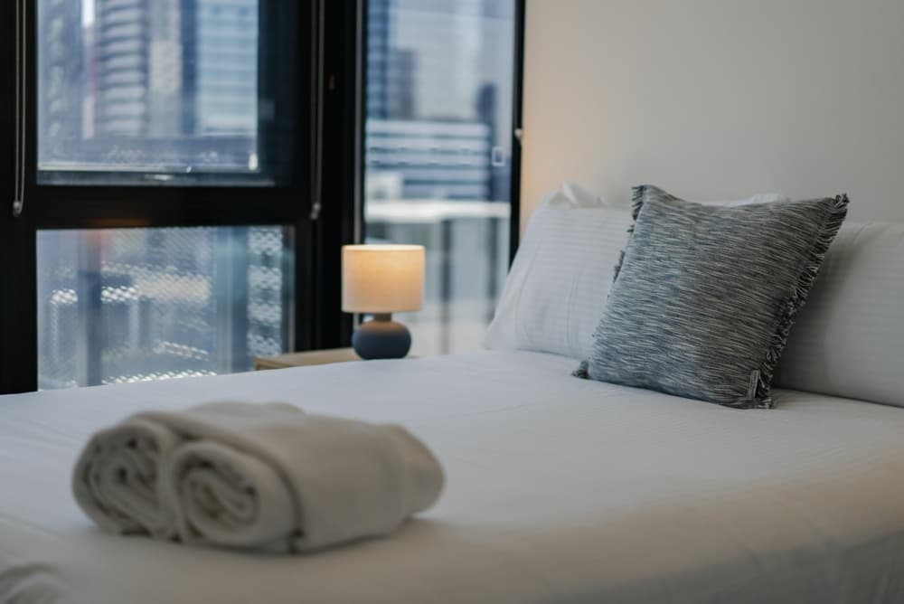 South Melbourne 2 Bedroom Sub-Penthouse