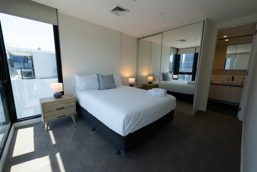South Melbourne 2 Bedroom Sub-Penthouse